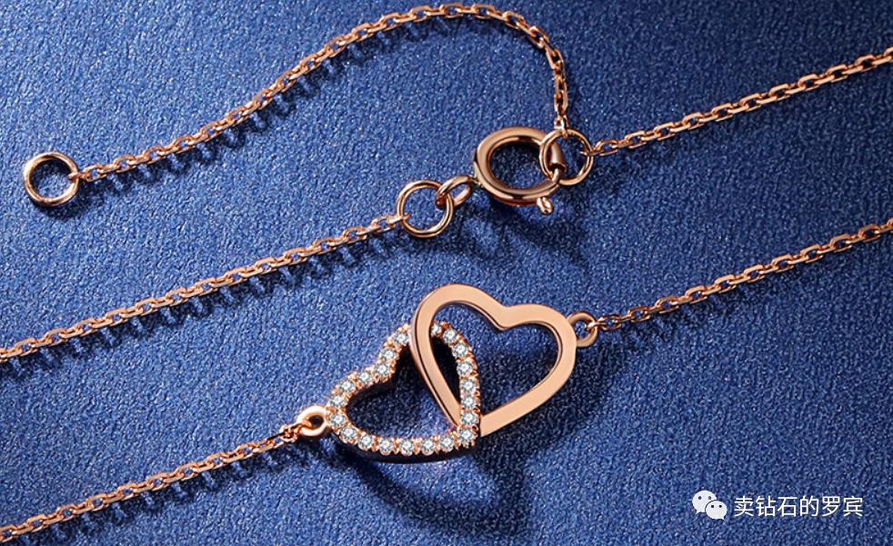 珠宝销售技巧1648：硬金坏了，为什么换彩金更合适？