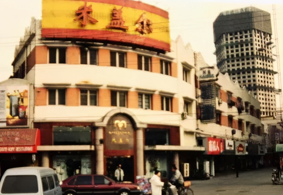 天津小白楼cbd属于哪个区,天津市现在的小白楼什么样了