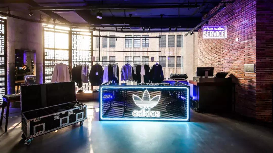 齐达内阿迪达斯中国行,齐达内阿迪