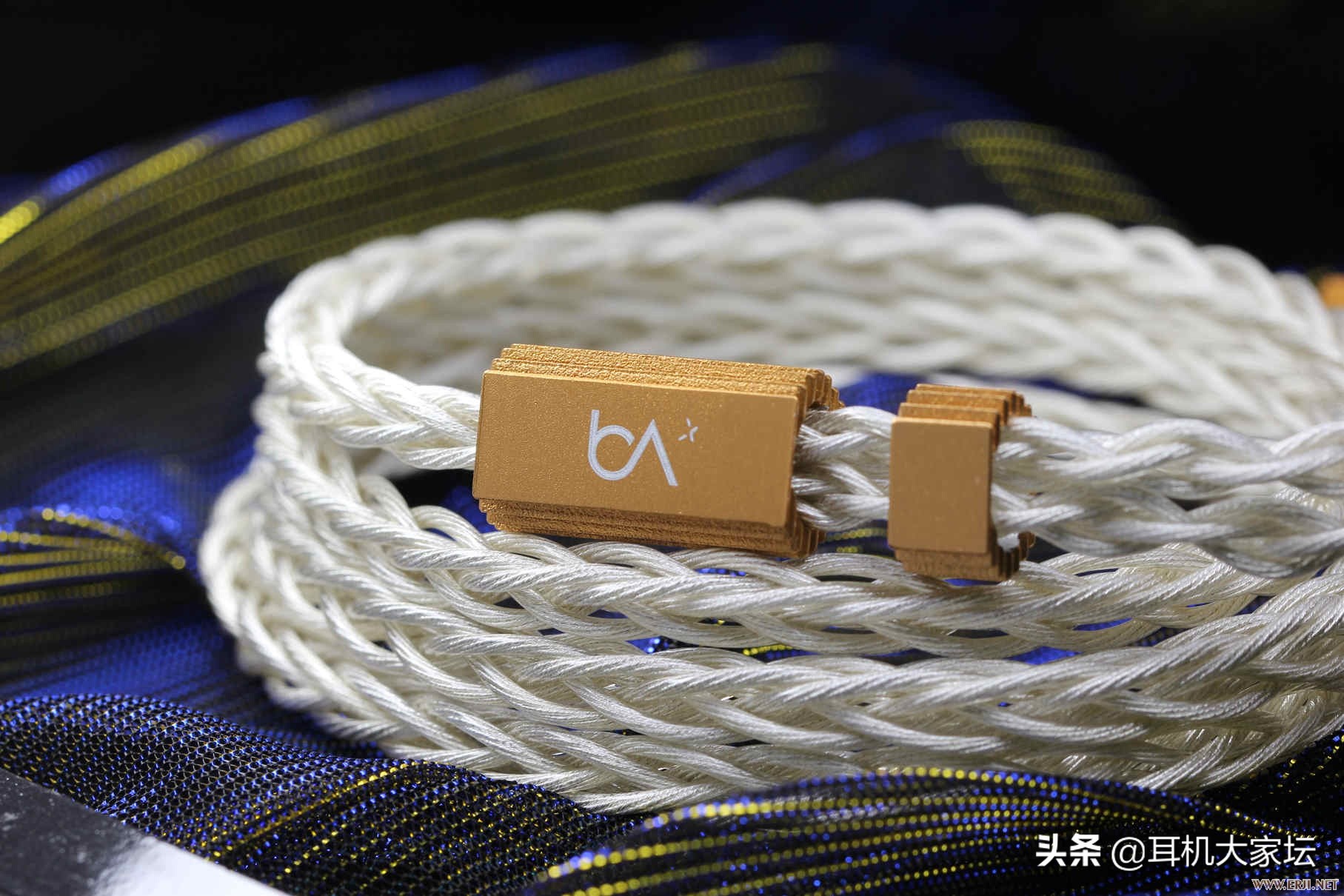 新款耳机发布会2022,千元耳机新品发售