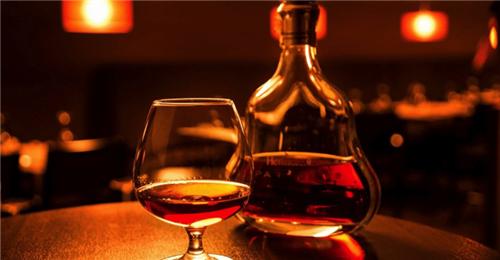 xo是什么酒后劲大吗,xo是什么东西酿的酒