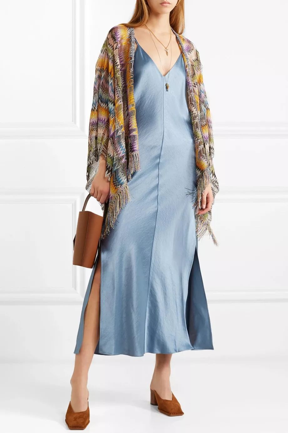 2019春夏4大流行趋势照着穿美到哭,今年秋冬流行这样穿时髦又温暖