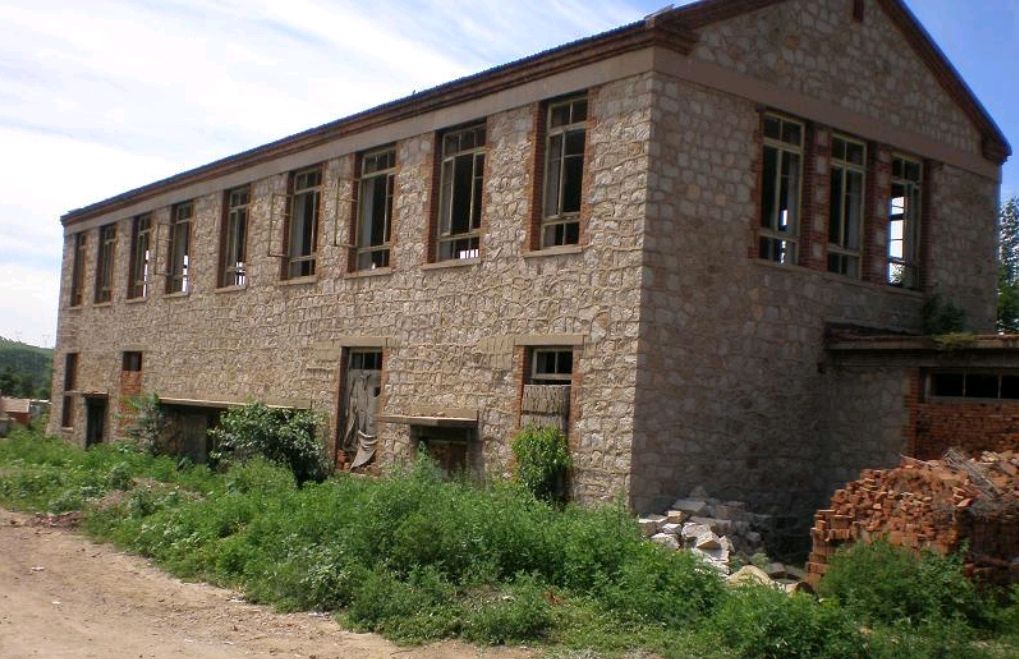 辽西大山深处的一座废弃的军工厂,辽宁省辉煌的军工城