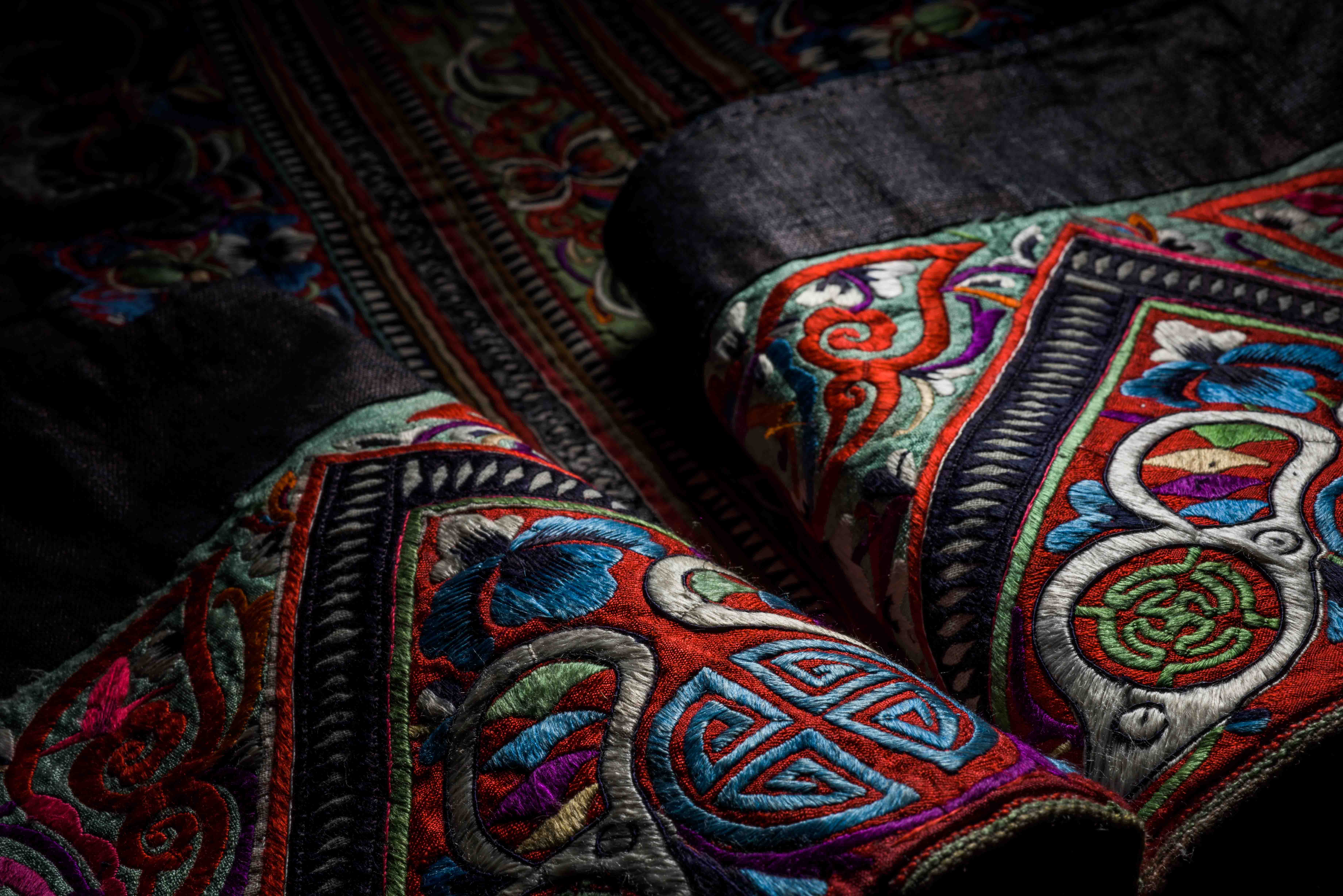 与神话故事有关的服装,神话故事主题服饰