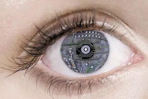 眼镜碰到眼睛会感染病毒吗,现在的病毒眼睛能感染吗