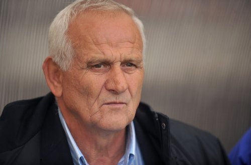 北京国安主帅热内西奥,国安主帅精彩片段视频