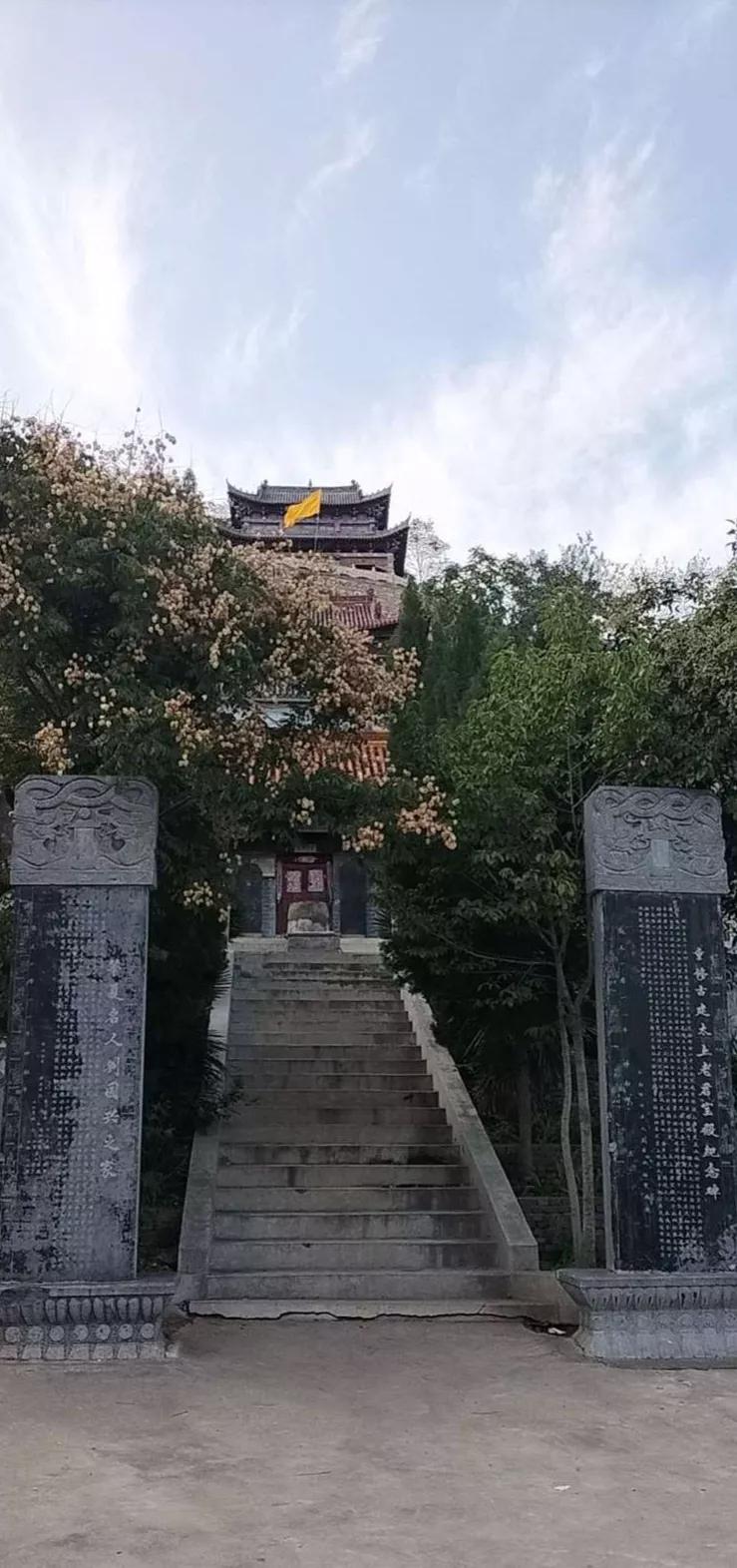 许昌八里沟跟团一日游,许昌五一八里沟一日游