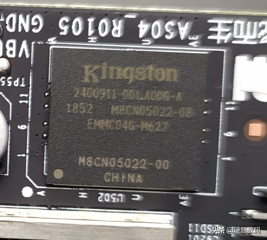 拆解小爱触屏音箱8,小米小爱触屏音箱拆机