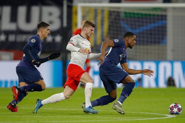 魔力鸟穆里尼奥国米执教生涯,穆里尼奥在罗马感受到温格的无奈