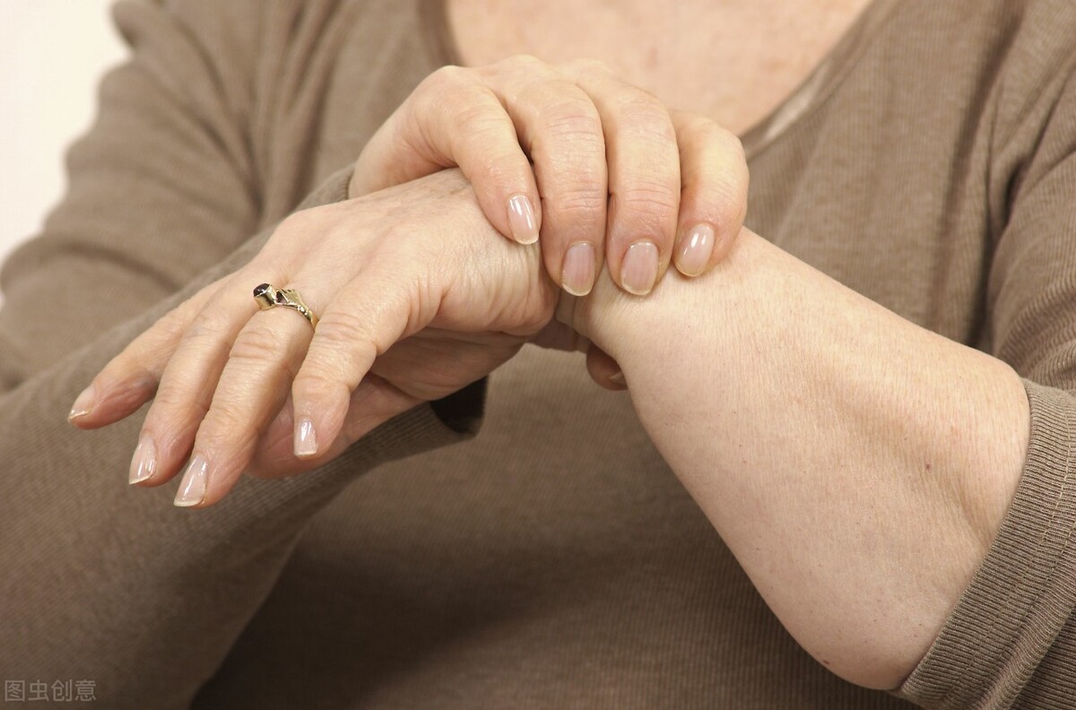 风湿类疾病怎么治疗,风湿瘤是什么症状