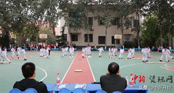 开封市金明小学姬昆恒老师参加河南省校园足球展示活动