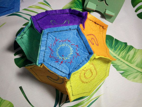 不织布足球制作过程,不织布足球做法