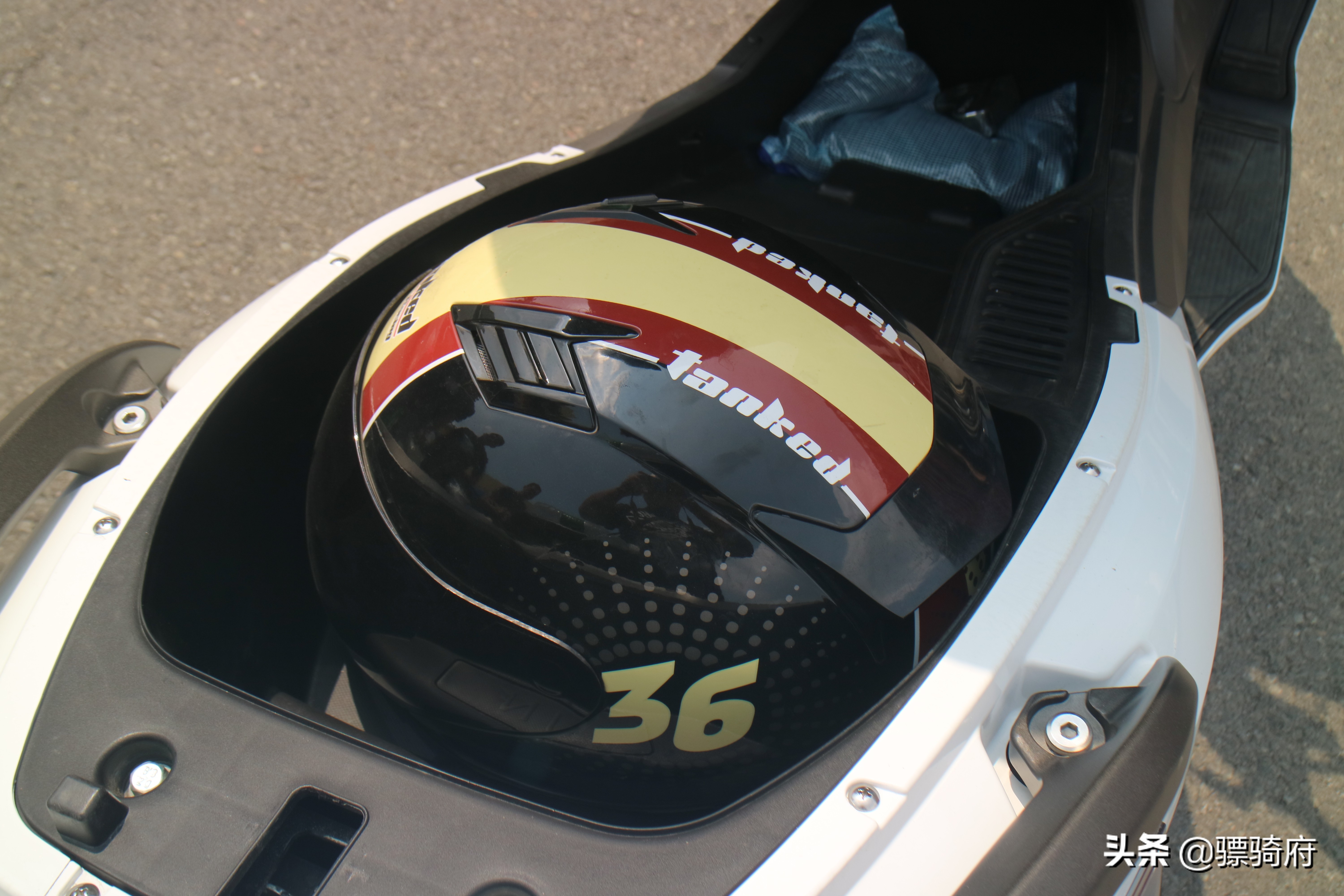 大阳v锐300与本田nss350对比评测,大阳v锐300高速测评