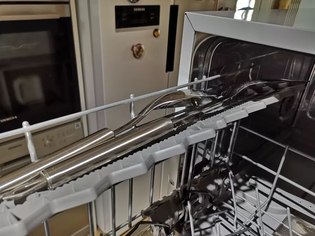 西门子洗碗机视频全过程,西门子洗碗机台式评测