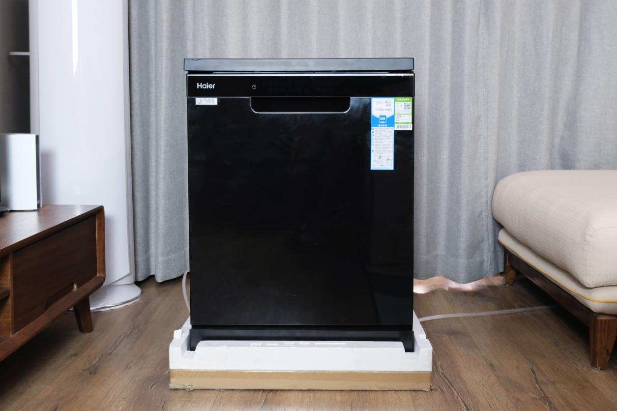 海尔g7洗碗机和晶彩洗碗机,洗碗机是解决家庭矛盾的神器