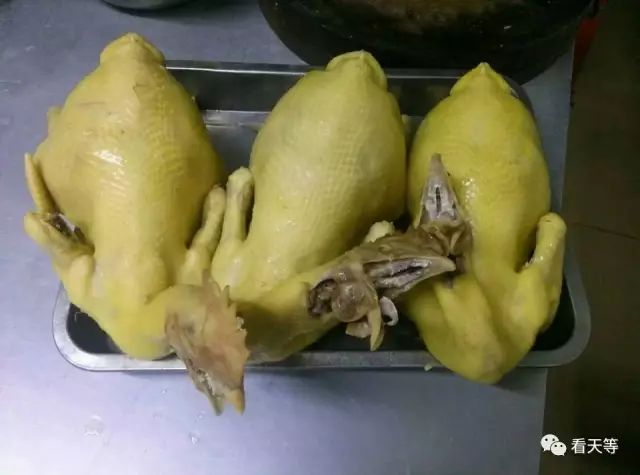 一碗难忘的越南鸡肉粉,在外地的南充人想念家乡米粉