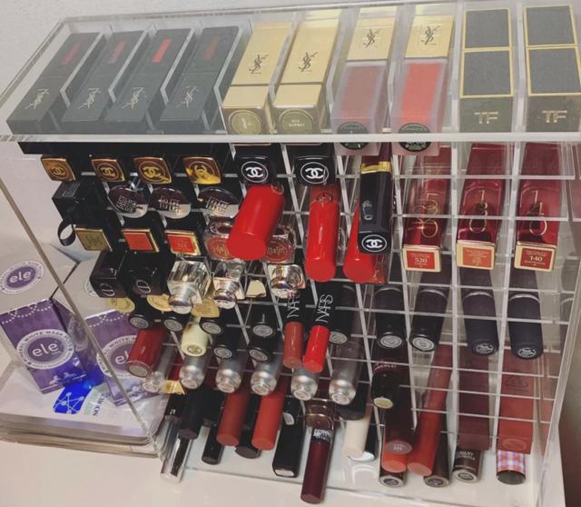 口红也有保质期，放着舍不得用也会过期，教你看懂口红的生产日期