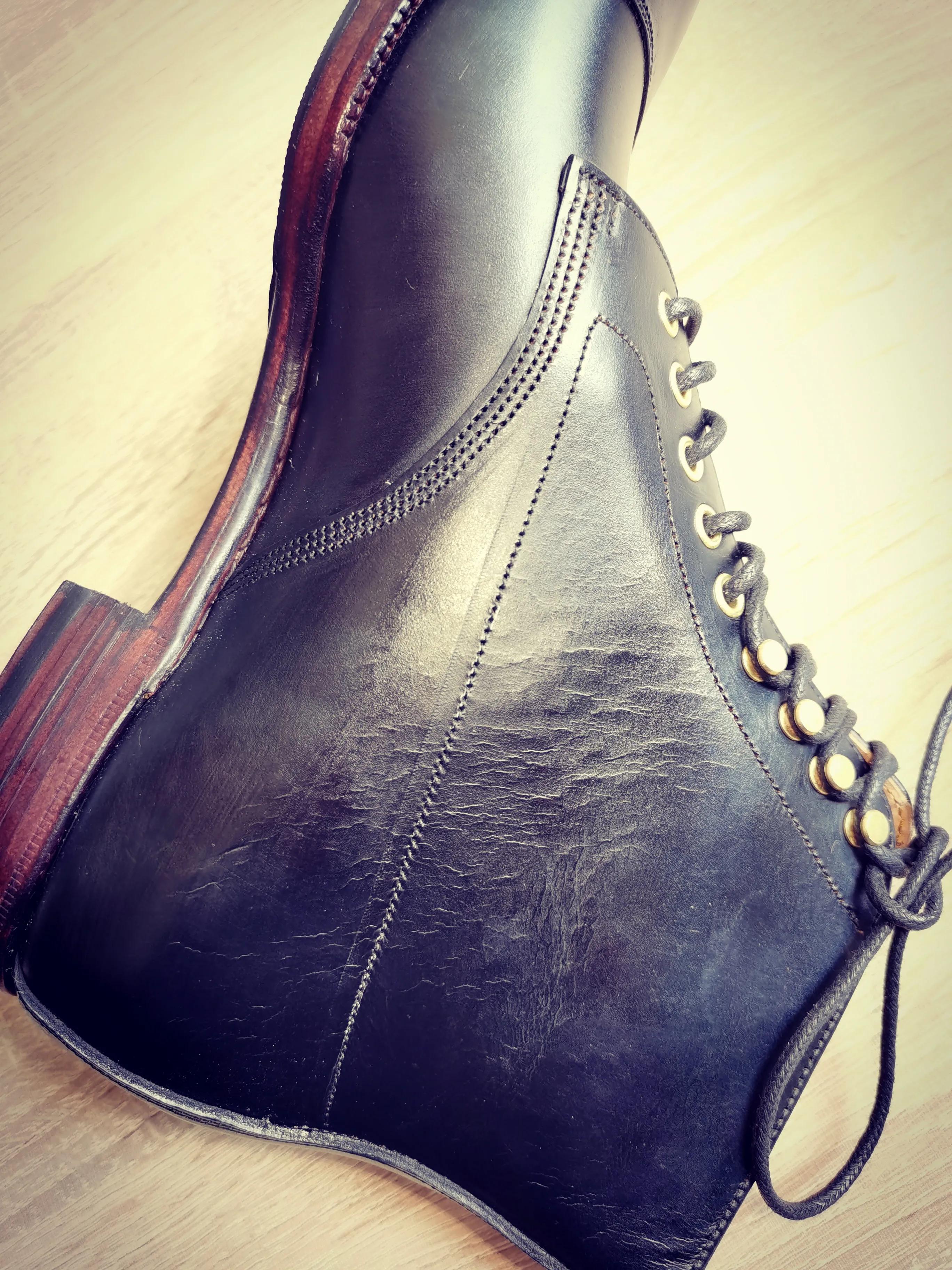 国靴与红翼耐磨差距,国靴有几家靠谱的