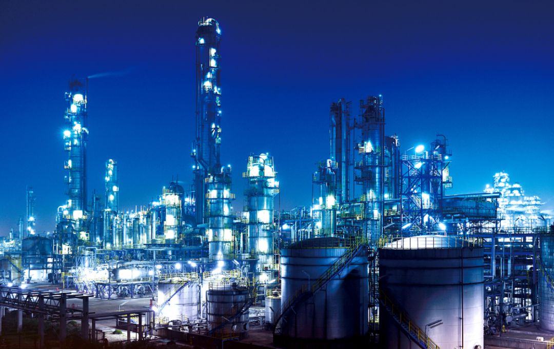 水龙头内部都是塑料吗,水龙头是铁的好还是塑料的好