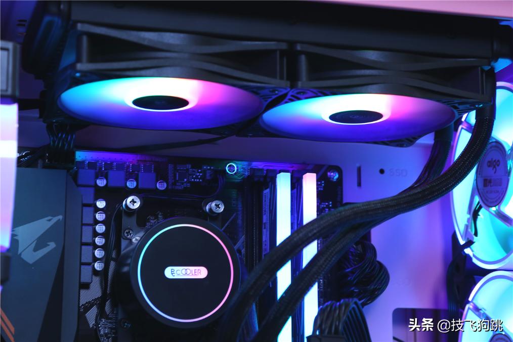 AMD入门顶配，技嘉A520M小雕主板配2060s显卡装机