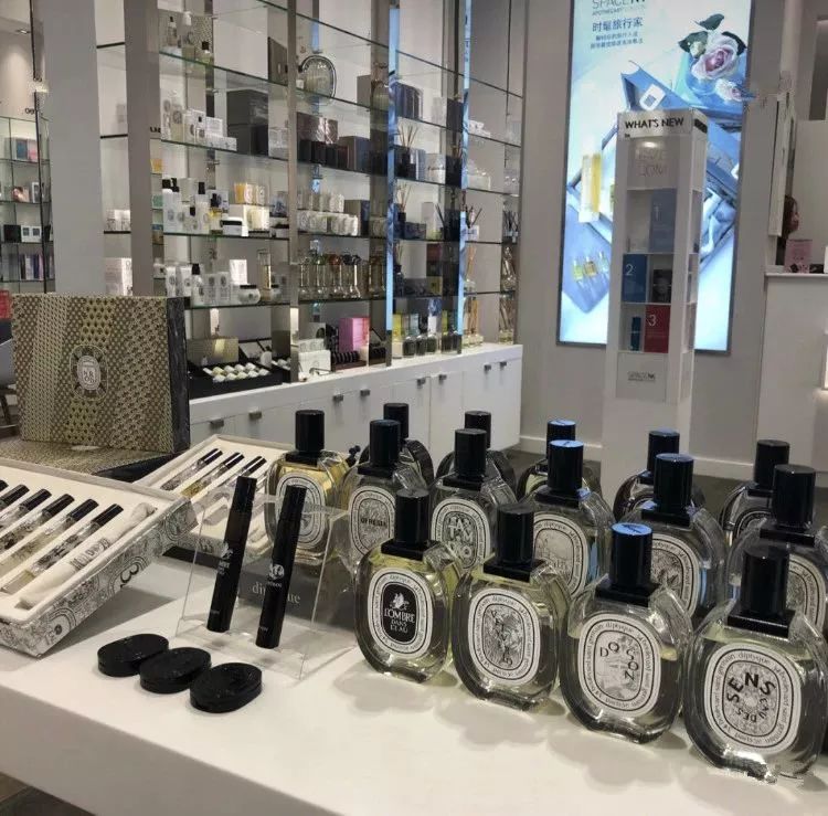 网红彩妆集合店来重庆啦,美妆nars