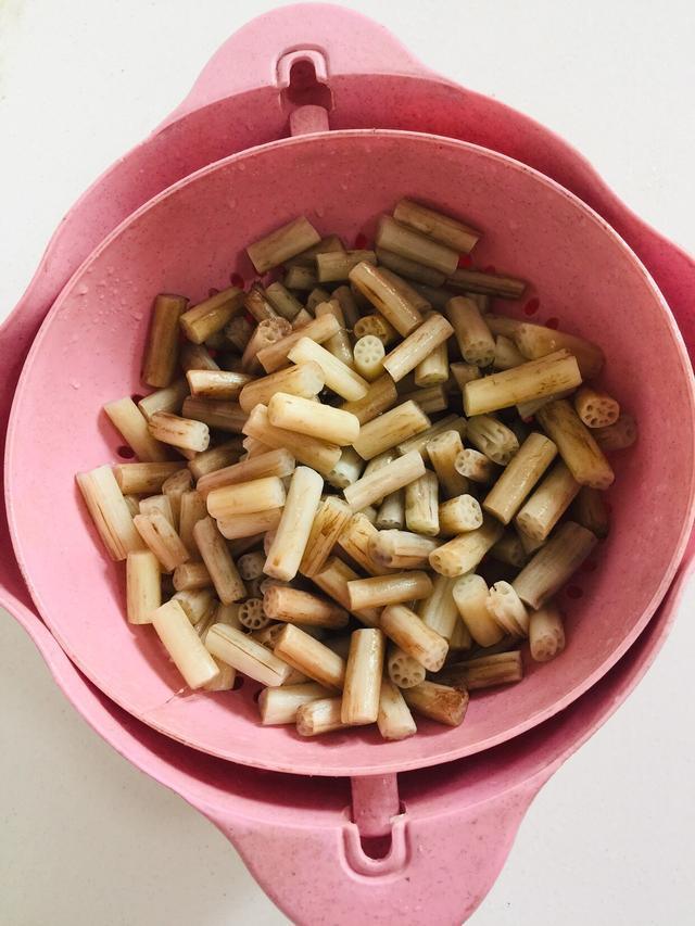 泡酸辣藕的做法大全家常,酸辣泡藕的做法