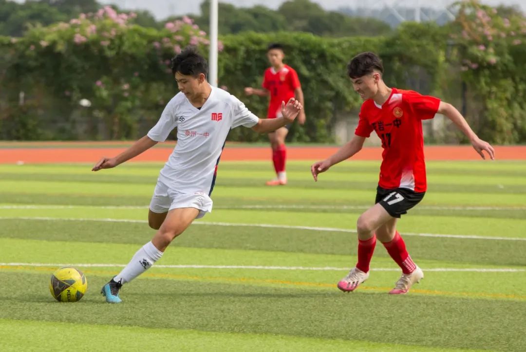 第一届青少年足球联赛总决赛,青少年足球锦标赛大获全胜