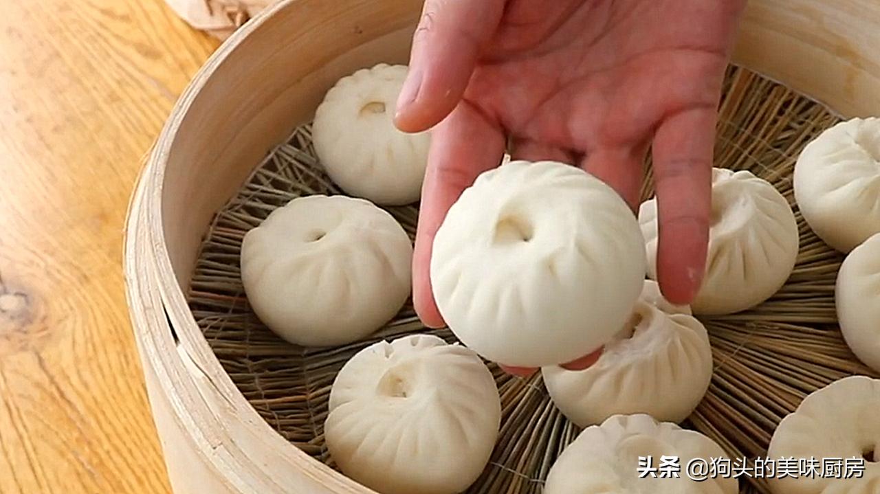 自己动手做小笼包的做法,自己做小笼包的制作方法要发面吗