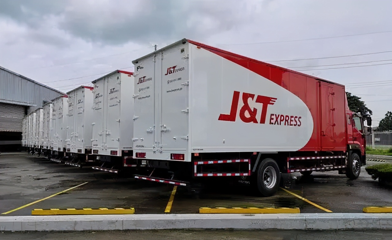 极兔快递1000公里一公斤多少钱,8毛的快递包邮