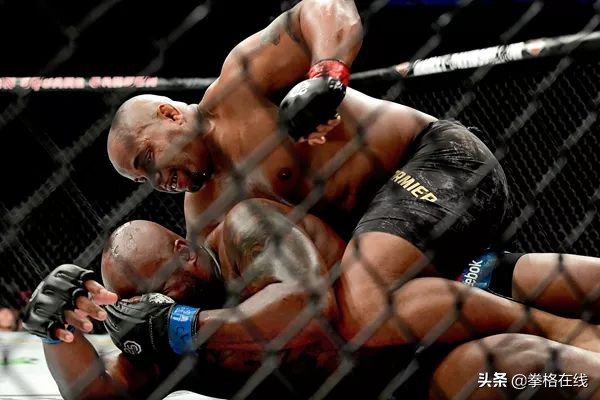 mma姣旇禌鏈夋姢瑁嗗悧,mma鍏閾佺楂樻墜