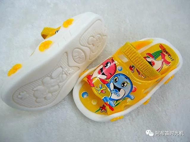 这3种鞋千万别给孩子穿,要不要给孩子买偏大一点的鞋