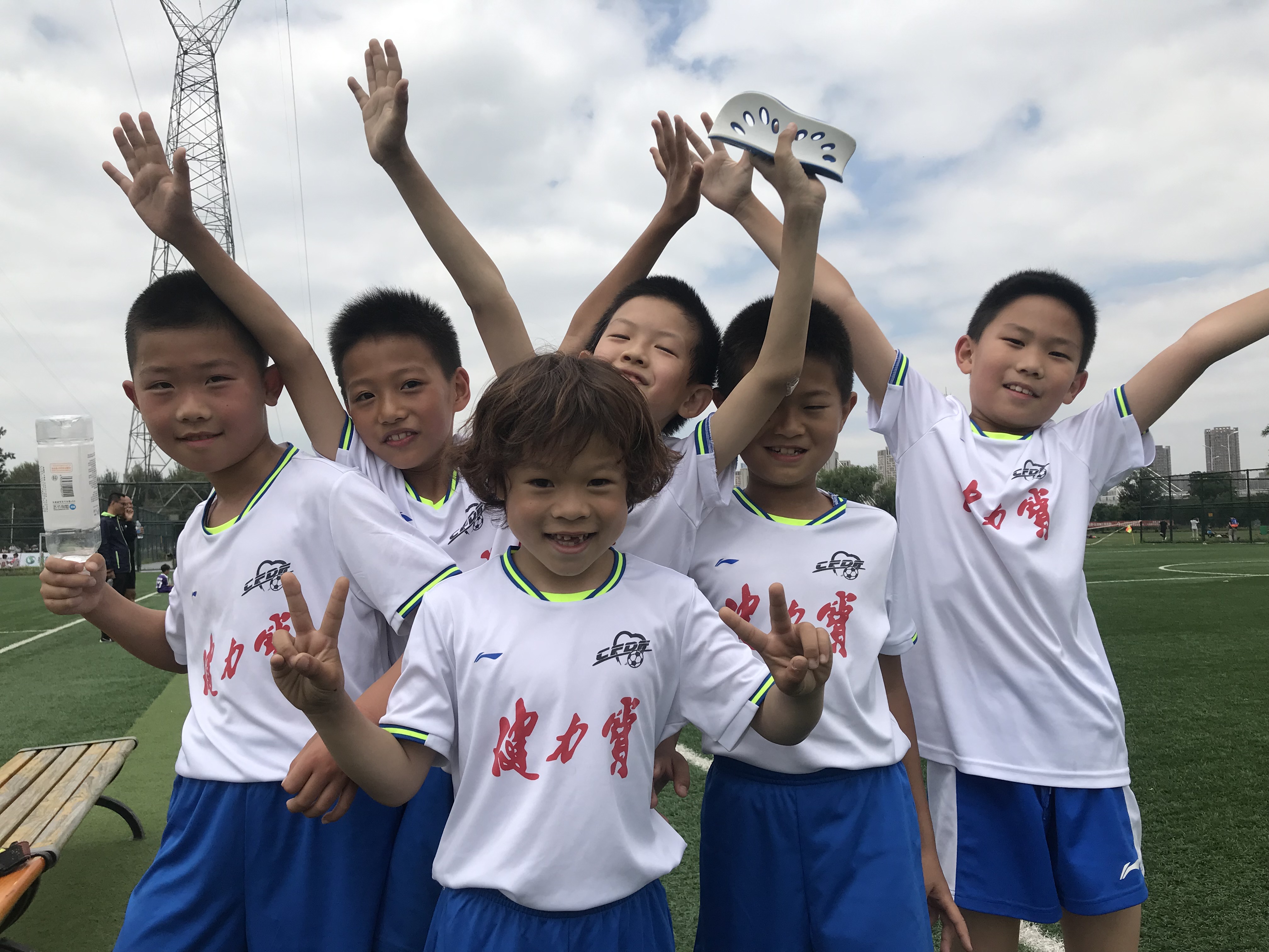 涓烘ⅵ鍚埅绡悆,涓烘ⅵ鍚埅2011