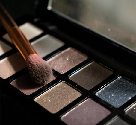 深圳华强北明通化妆品进货攻略,华强北茂业百货化妆品是正品吗