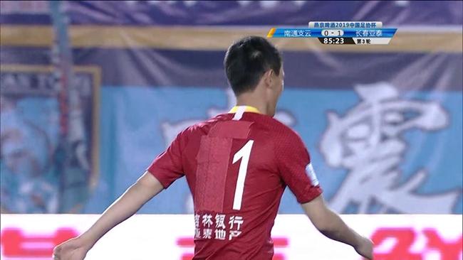 门将客串前锋国奥,前锋客串门将表现惊人