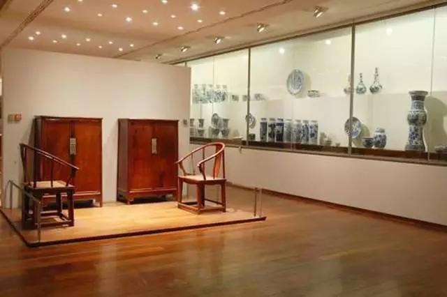 法国博物馆里有中国瓷器,法国卢浮宫博物馆中国文物多少