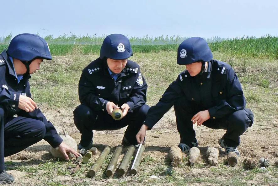 张保国英雄,公安楷模张保国