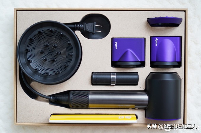 一用戴森误终生，从此钱包是路人——新一代戴森吹风机体验指南