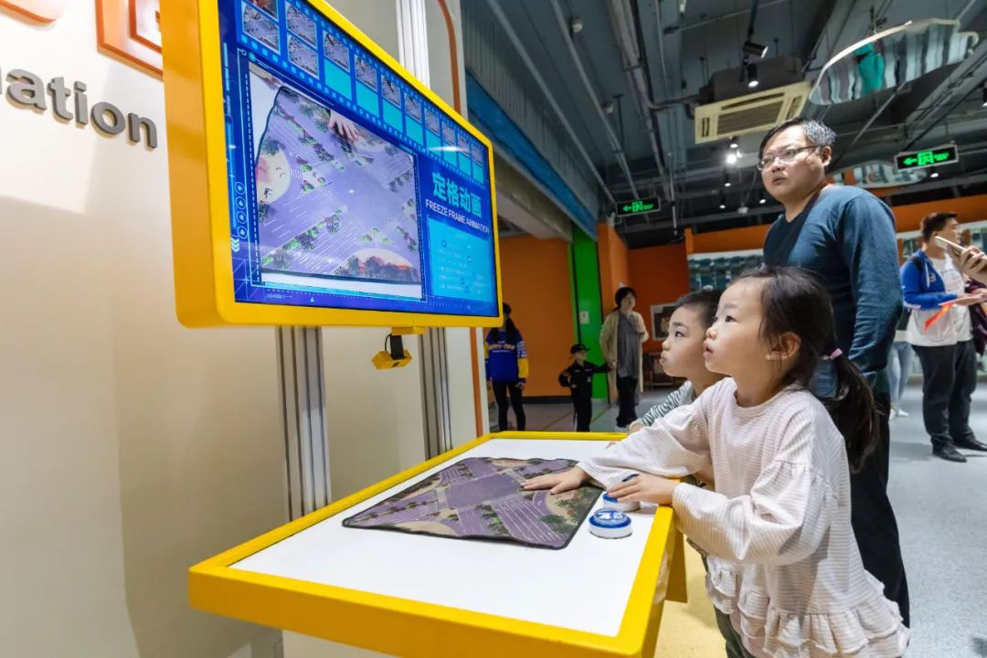 免费！森林物语•虫现江湖，“热带雨林”空降济南！