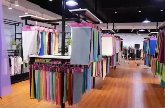 在一块布上做什么生意好,一块布可以做什么生意呢