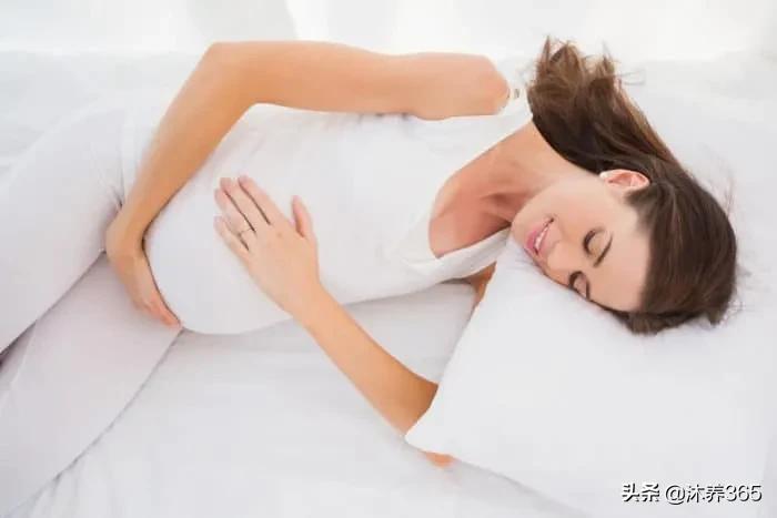 睡觉睡左边的坏处,习惯睡左边的好处