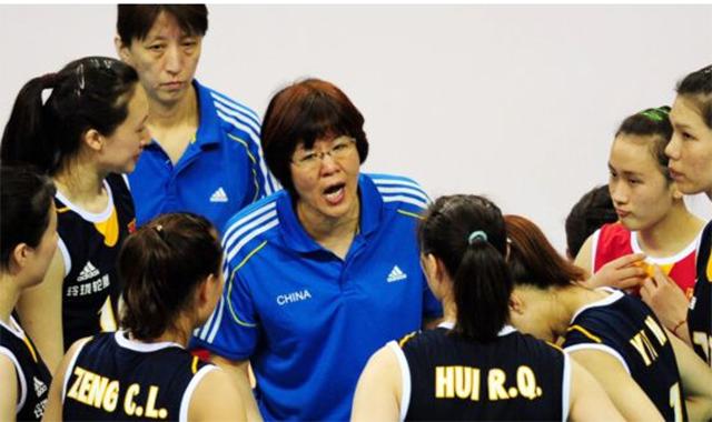 女排老教练袁伟民的近况,郎平袁伟民现状