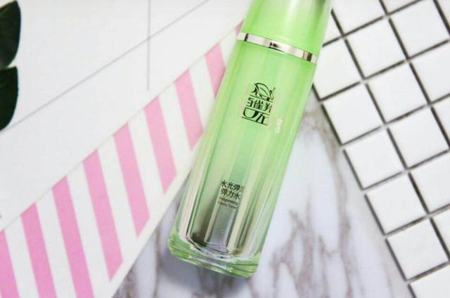 公认好用精华液品牌,口碑最好的精华液推荐