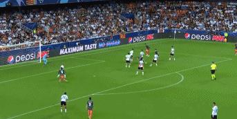 为什么梅西和c罗能破这么多纪录,奇耶赫谈梅西