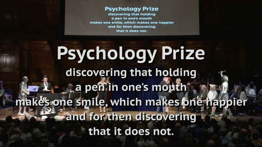 挠痒痒的愉悦程度到底有多大?该研究获得了2019搞笑诺贝尔和平奖