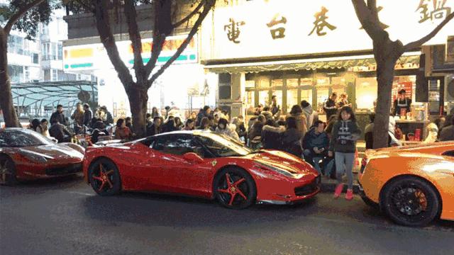 太原老字号火锅店,成都网红店排队4000多桌