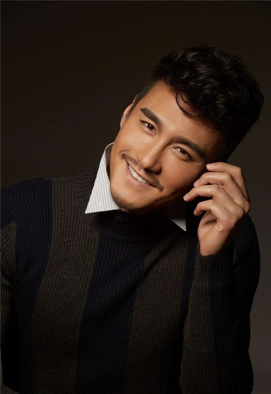 中国男模胡兵近照,中国第一男模胡兵年轻时的照片