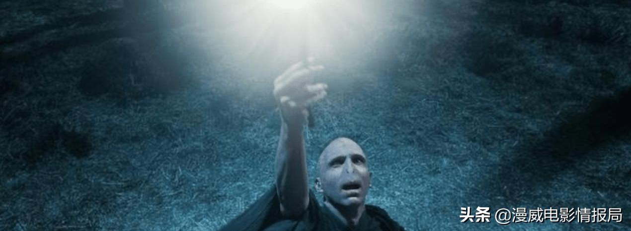 同为白魔法大佬，邓布利多怼上漫威古一谁更有优势？古一