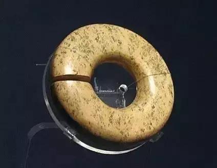 玉得五色沁胜得十万金是什么意思,玉有五色胜过万金