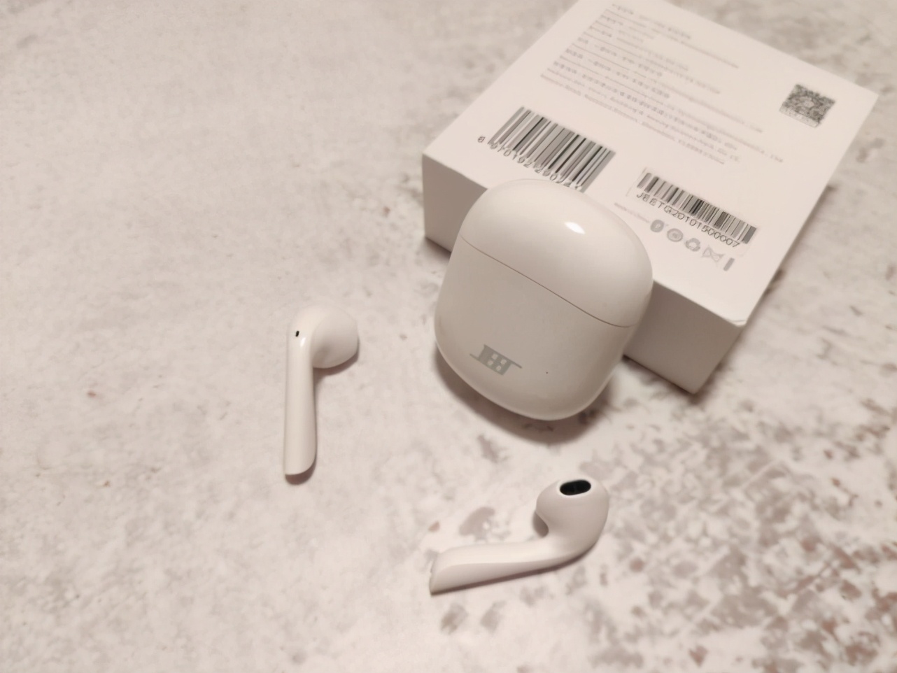 jeetone墨黑升级版蓝牙耳机,jeetone蓝牙耳机哪个更好