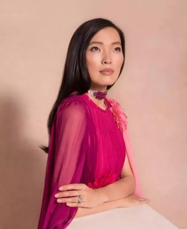 澶у悰鍜岃帿鍗у効鎷嶅崠瑙嗛,澶у悰涓庤帿鍗у効